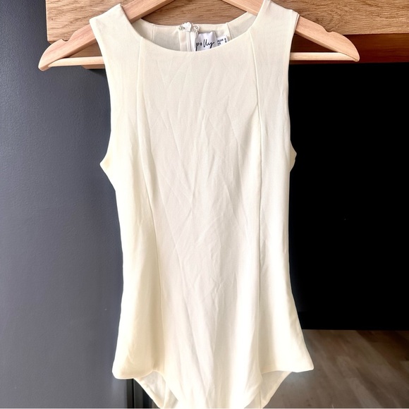 oh polly sleeveless mesh buttercream bodysuit - Picture 2 of 6